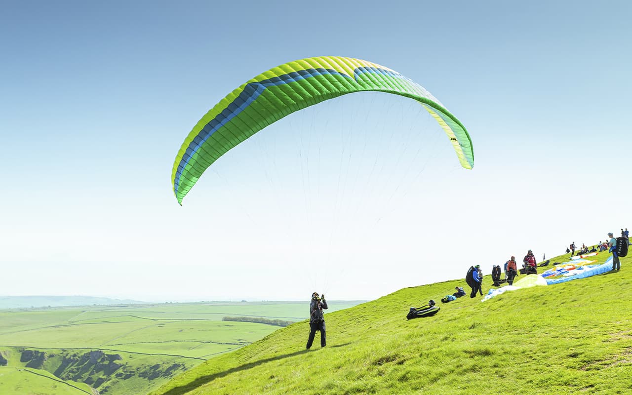 How to choose a parachute
